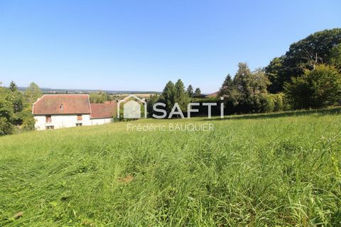 Terrain de 1784 M² libre constructeur hors lotissement