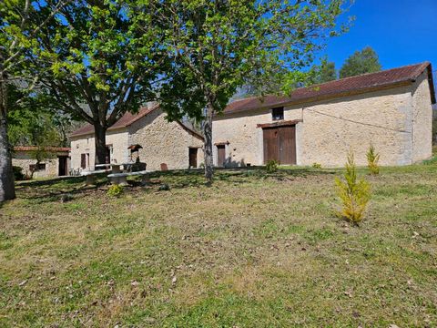 Maison en pierres dans un endroit calme et proche de la zone est de Perigueux