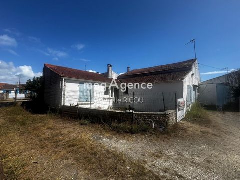 DOLUS D'OLERON (17550), MAISON 100m² + CHAI 50m² sur 400m²