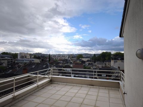Appartement de standing avec vue panoramique au dernier étage