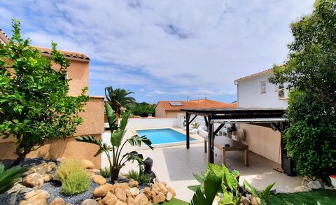 Villa 4 faces de plain pied avec sous sol aménagé