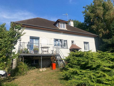 Maison sur sous-sol complet, studio et garage