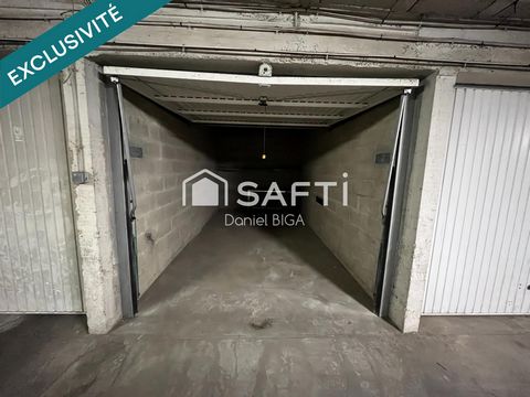 Box fermé en sous sol de 13 m2 - La Timone