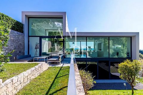 VILLA MODERNE VUE MER PANORAMIQUE PLAGES A PIED
