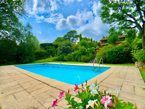 Mas Provençal de Caractère à Plascassier, Grasse