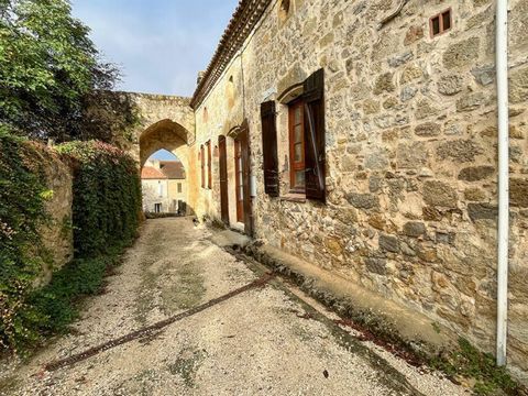 Summary A property on the border of Gers and Lot et Garonne, in a small village 15min from Condom and 20min from Nérac. This superb 18th century house has benefitted from a complete renovation keeping the authenticity of the old to create an area of ...