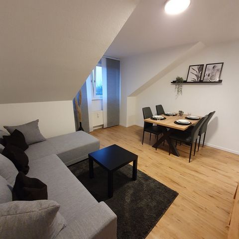 MC Apartment Arena 1 offers free WiFi in Gelsenkirchen. It is just 1.4 km from the Veltins Arena. Free private parking is available at the flat. Activities such as hiking and cycling can be enjoyed in the surrounding area. This flat features 1 bedroo...