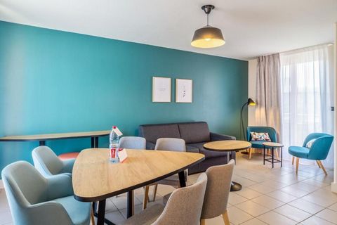 Indulge in the comfort and convenience of our spacious 55m² air-conditioned 3-room apartments in Bois D'Arcy. Designed for a pleasant stay, these apartments offer a perfect blend of functionality and relaxation. Features: Living Room Area: Unwind in ...