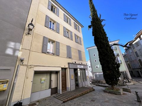 Département des Alpes de Haute Provence (04), à vendre DIGNE LES BAINS appartement en DUPLEX