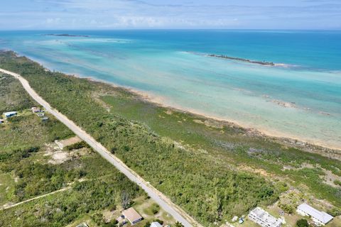 This is your opportunity to own a piece of pristine Abaco waterfront property at an unbeatable price. This lot offers over 250 feet of waterfront. The area is well known for excellent fishing. Wood Cay is a quaint, family-oriented community in North ...