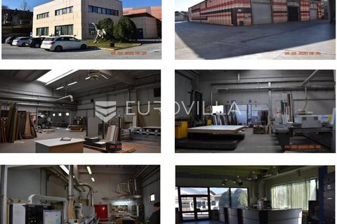 The production and business complex consists of three buildings, namely a business and production building with a showroom, then a storage building with a canopy and a production building with office spaces. The 13,193 m2 plot of land on which the pr...
