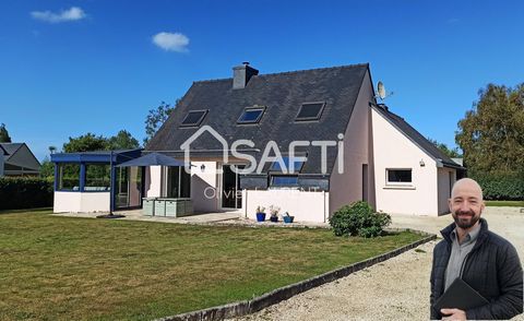 Pretty contemporary house near the sea... In a dynamic town on the Pink Granite coast located between Perros-Guirec and Plougrescant. : an unmissable site to discover in Brittany. This charming house about 122 sqm of living space is built on a 1530 s...