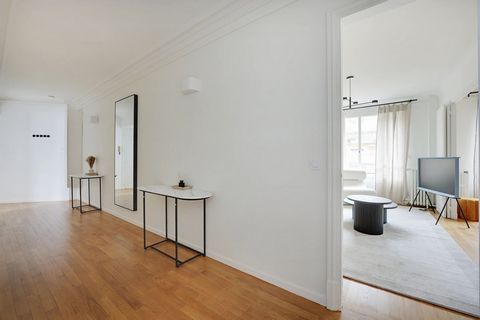Élégance Parisienne : Bienvenue dans ce Superbe Appartement de 100m² au Cœur du 15ème Arrondissement