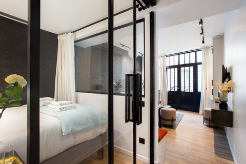 Checkmyguest biedt dit prachtige appartement van 55 m² aan in het hart van de wijk Val-de-Grâce, in het 5e arrondissement van Parijs, op een steenworp afstand van het Pantheon. Ideaal gelegen in de buurt van het stadhuis van het 5e arrondissement, he...