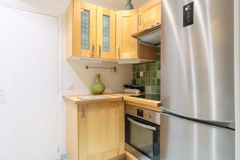 Bienvenue dans notre appartement de 70m2 pour 6 personnes situé au cœur du 11ème arrondissement de Paris dans le quartier de la Bastille ! La situation géographique de l'appartement vous permettra de vous déplacer facilement dans la capitale via ses ...