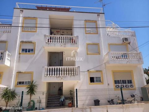 Excellent Location in Cabanas De Tavira - T2 First Floor near the Ria Formosa Promenade. Situated on a quiet street but close enough to walk to shops, restaurants and cafes. There is also a bank, ATM, pharmacy and bicycle rental. Cabanas de Tavira, i...