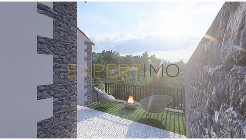 Cod. Ext. 7084 RURAL HOUSE SERRA DA ESTRELA, house in rehabilitation sold ready to live ----- Imagine a Rural House with spaces thought to detail, combining the comfort of a modern house with the beauty of a rustic house, with outdoor space to enjoy ...