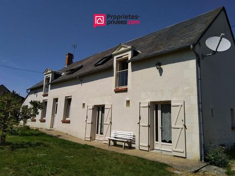 Située à Saint-Aignan, tout près du zoo de Beauval (le dôme est visible depuis les vignes), à proximité des châteaux et à 10 mn de l'autoroute A85. Cette propriété viticole comprend une belle maison de 6 pièces, 3 chambres pour une surface habitable ...