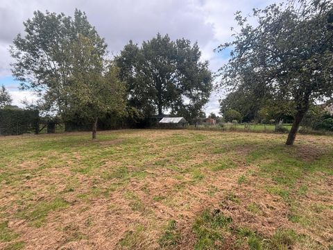 Situé à Saint-Philbert-des-Champs, dans le charmant village du Calvados (14130), ce terrain constructible de 780 m² non isolé offre un cadre de vie privilégié alliant tranquillité et proximité des services essentiels. Idéalement placé à proximité d'u...