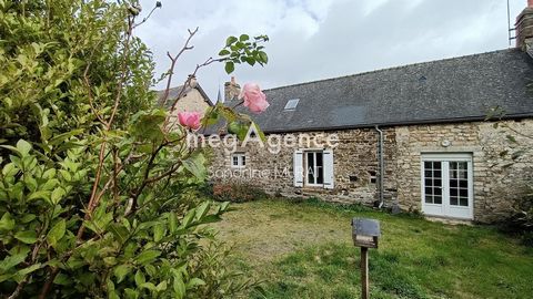 Située à La Pallu (53140), Sandrine MURATI vous propose cette maison en pierre mitoyenne de 85 m² qui vous offre un cadre de vie paisible, nichée entre la campagne et le charmant village, offrant ainsi le calme recherché. À l'extérieur, cette proprié...