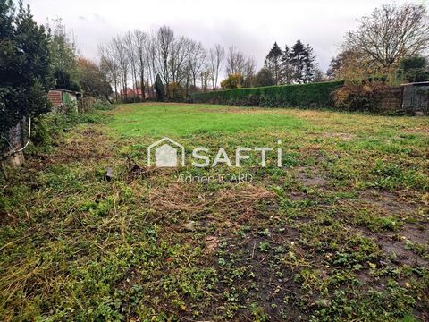 Beau terrain plat constructible de 500 m²
