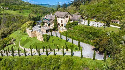 Villa 600m² avec piscine et garages - à 25 mn de ALBI - TARN