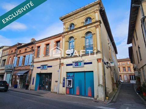 Immeuble bourgeois plein centre
