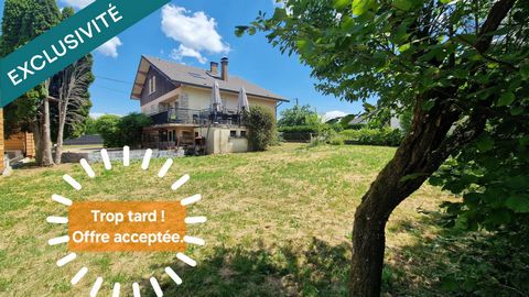 Saône- Maison familiale 200m2 -7 chambres- 8 ares de terrain
