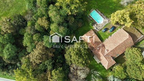 Superbe Maison en Pierre Rénovée avec Dépendances à Nérac