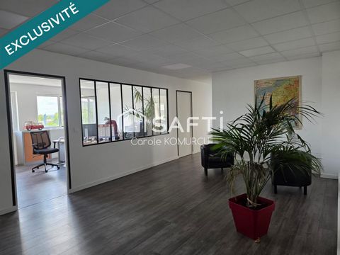 Bureau de 161m² dans Immeuble de 2011 à Achères
