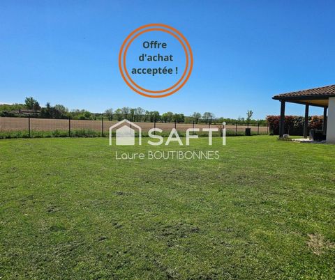 Maison de plain pied récente hors lotissement avec grand terrain