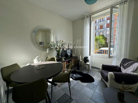 Immeuble Art Déco- charmant 2 pièces