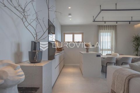Split, Duilovo, luxuriously furnished two-bedroom apartments located in a newly built modern building - Bel Etage 2 available for long-term rent.The apartments are located on the upper floors of the building, ranging in size from 82-88 m2, with spect...