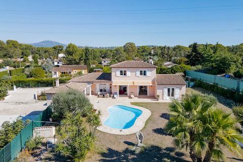 Villa d'exception avec dépendance et potentiel d'extension