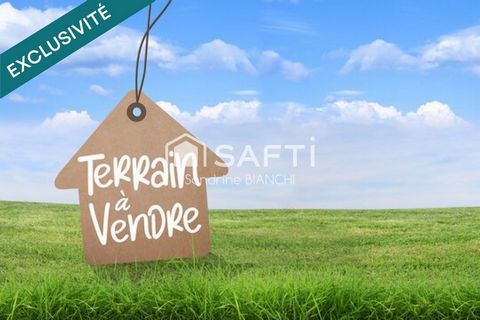 Terrain plat 444 m² libre constructeur