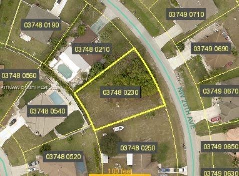 Build your dream home on this fantastic double lot surrounded by newer beautiful homes. Lots 23 & 24 with 10,000 sf +\- partially pie shaped lot approx. 80ft X 125ft. Close proximity to schools, shopping centers, restaurants, beaches and more. Ready ...