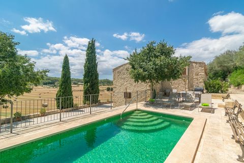 Welcome to this spectacular 19th-century Finca recently renovated and located among the fields of Sant Joan. It has a private pool and capacity for 10 people. After a day of excursions around the island, you can cool off in the fantastic saltwater po...