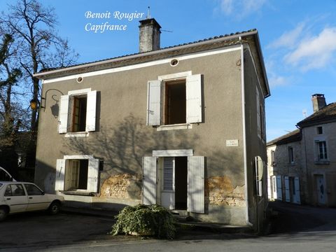 Dpt Dordogne (24), à vendre SORGES maison en pierre P8 de 102,44 m²