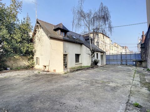 Dpt Indre et Loire (37), à vendre TOURS maison P4