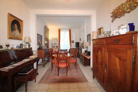 Dpt Lot et Garonne (47), à vendre MARMANDE maison 136 m², 4 chambres, garage et appartement indépendant, terrain 400m²
