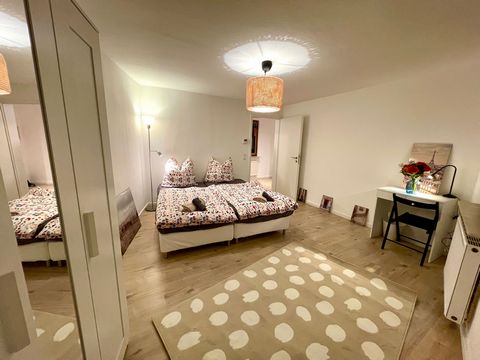 Our newly renovated and lovingly furnished apartment is located in the beautiful and historic Ehrenbreitstein. The hallway takes you to the new kitchen, where you can prepare delicious food. The kitchen is fully equipped. Also from the hallway you ge...
