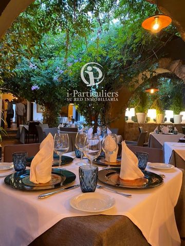 Would you like to be the owner of a restaurant with more than 40 years of history, located in one of the most beautiful and magical villages of the Costa Blanca? If so, don't miss this unique opportunity to buy an emblematic restaurant in Altea, a pl...