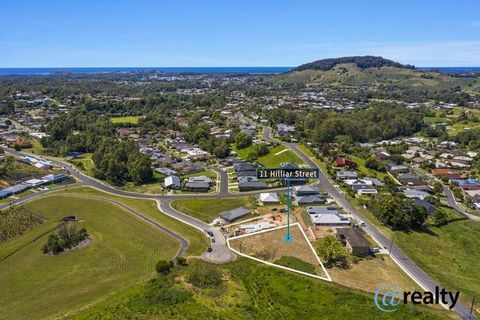 What a fantastic opportunity for investors or home buyers this block is. Great for development or perfect for those wanting some space to build their dream home the choice is yours. This 1531m2 block could possibly fit 2-3 villas on it (subject to co...