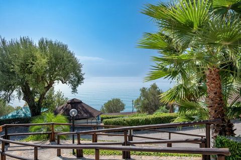 The chalets at the Baia del Silenzio holiday park are spread over the terraced green park. You can choose from a 4-pers. chalet (IT-84066-02) and a 5-pers. chalet (IT-81066-03). These chalets feature a fully equipped outdoor kitchen. You can therefor...