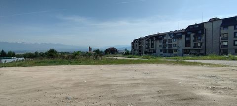 For sale, a regulated land plot of 1,124 m2 located at at the entrance of Bansko ski resort. With parameters according to the General Plan of Bansko: Construction 60%, intensity 1.8, landscaping: 40%, height 10 m. The land plot is suitable for the co...