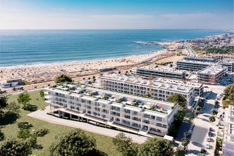 OCEAN LIVING is an exclusive condominium in Vila Nova de Gaia, Canidelo, which offers stunning views of the ocean. With 33 apartments spread over three floors, ranging from typologies T1, T2, T3 and T4, with spacious areas from 66 m² to 170 m², each ...