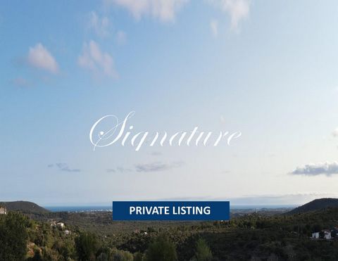 Nestled in the serene countryside of Algarve, this stunning property offers breathtaking panoramic views of the coastline, all while being just a short drive from local attractions like the charming market in LoulÃ©, as well as the beautiful beaches ...