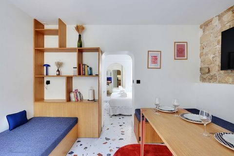 Checkmyguest bietet Ihnen ein authentisches 25 m² großes Apartment, ideal für einen Pariser Kurzurlaub. Dieses charmante Apartment für zwei Personen liegt im kosmopolitischen und beliebten Viertel Goutte-d'Or im 18. Arrondissement und verfügt über ei...