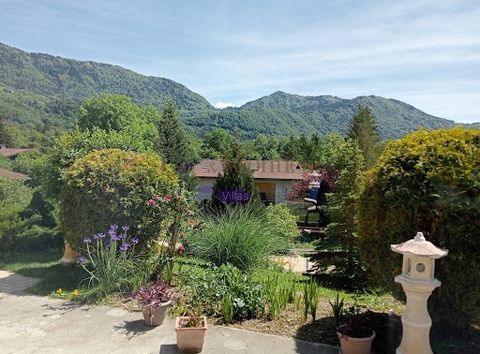 In the charming commune of Lyaud, established in 2009, you will be enchanted by this single-story villa benefiting from a calm and rejuvenating environment. With approximately 100m2 of usable space, it comprises an equipped kitchen opening onto the l...