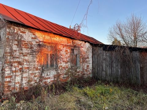 Located in Путково.